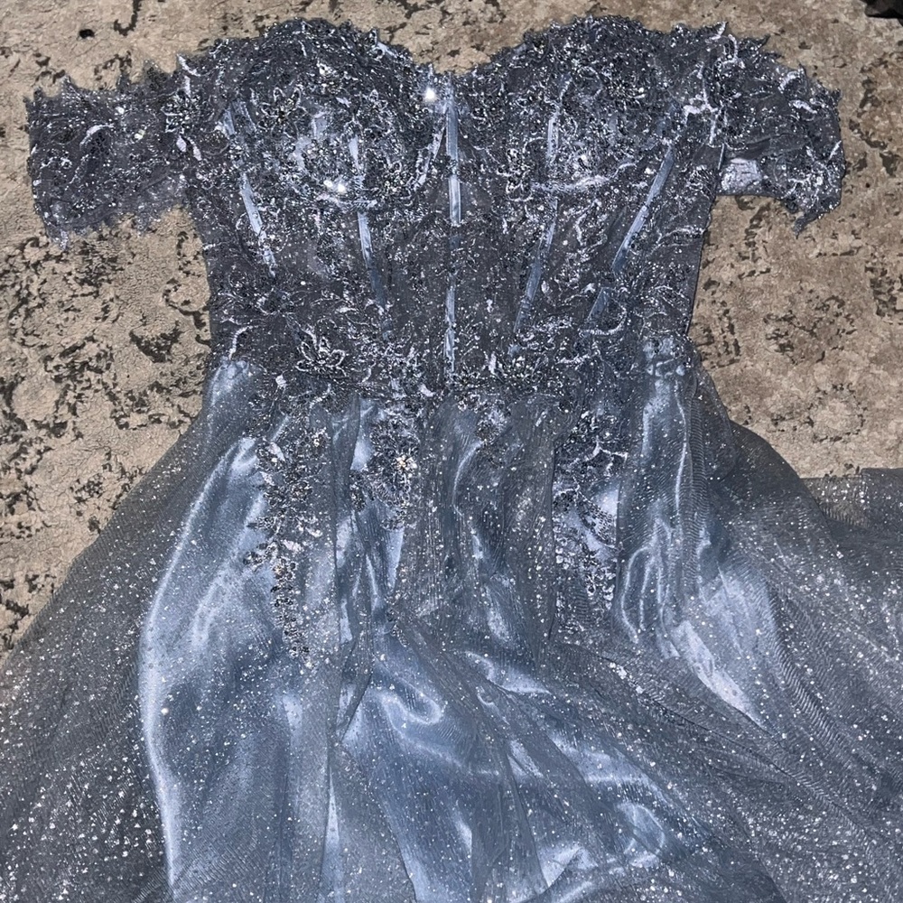 Blue Ruched Sweetheart Prom Gown